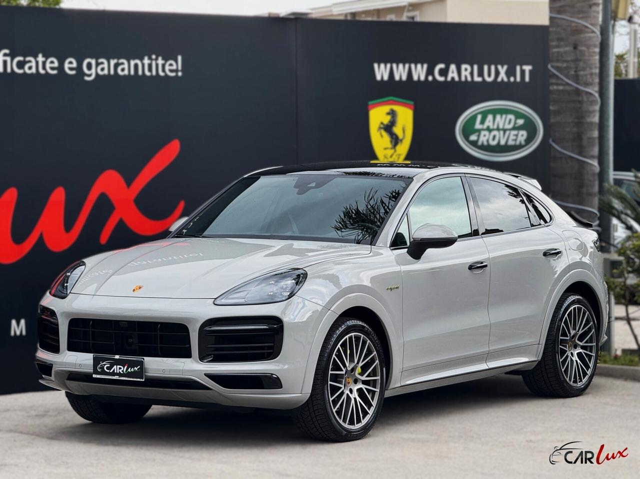 Porsche Cayenne Coupe 3.0 E-Hybrid Platinum Edition