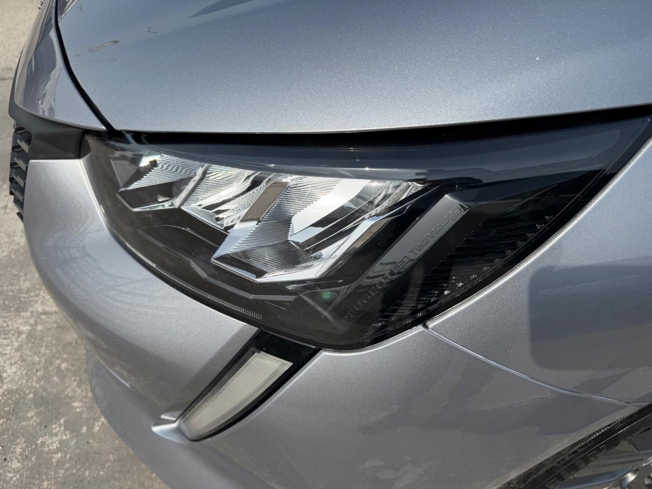 Peugeot 208 BlueHDi 100 Stop&Start 5 porte Allure