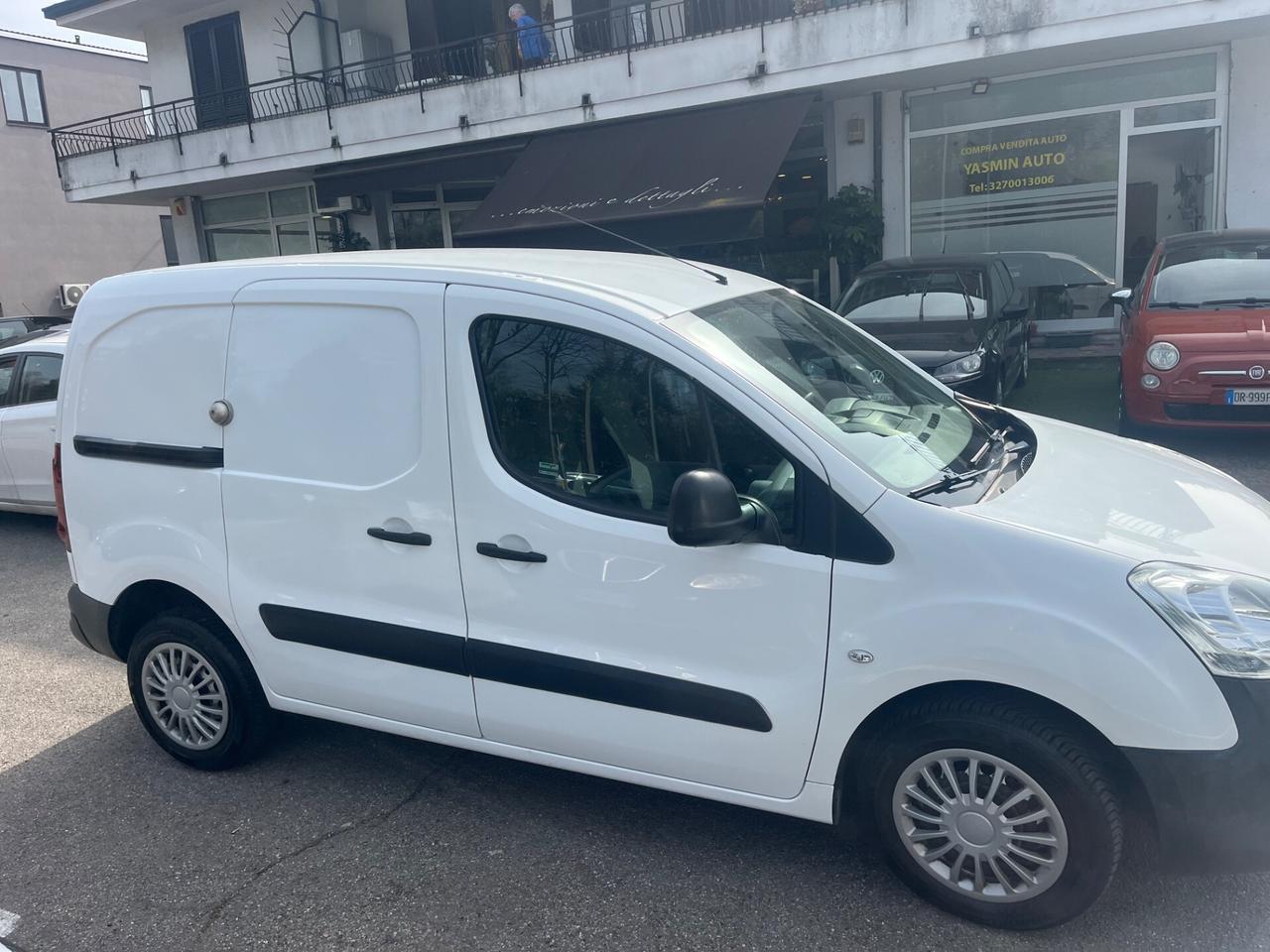 Citroen Berlingo BlueHDi 100 Van 3 posti Club L1