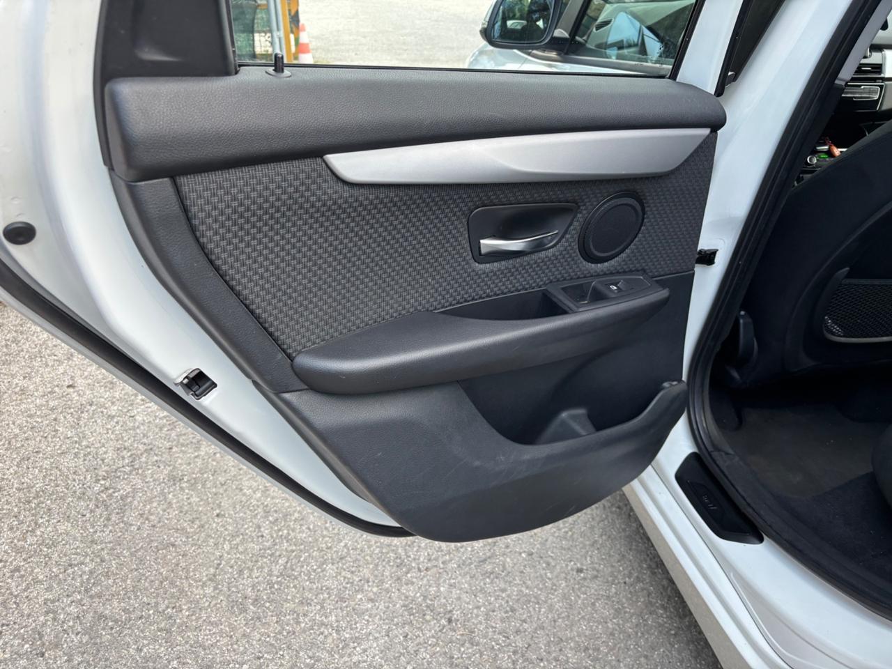 Bmw 2er Active Tourer 214d Luxury OK NEOPATENTATI