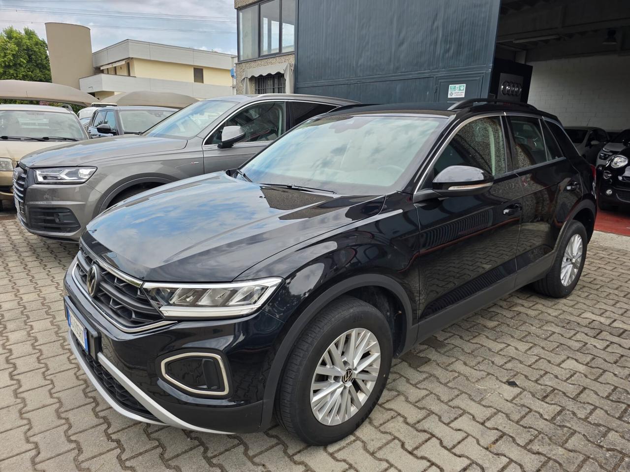 Volkswagen T-Roc 1.5 TSI ACT DSG SPORT