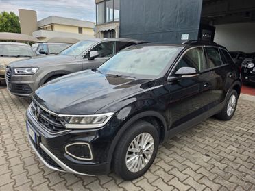 Volkswagen T-Roc 1.5 TSI ACT DSG SPORT