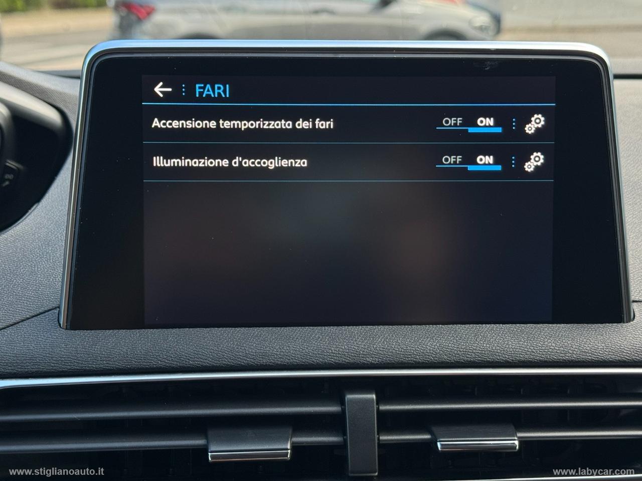 PEUGEOT 3008 BlueHDi 130 S&S EAT8 Allure