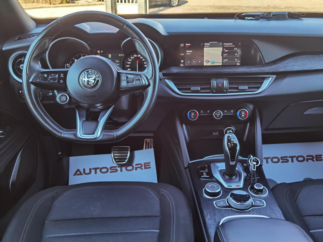 Alfa Romeo Stelvio 2.2 Td AT8 Q4 Business