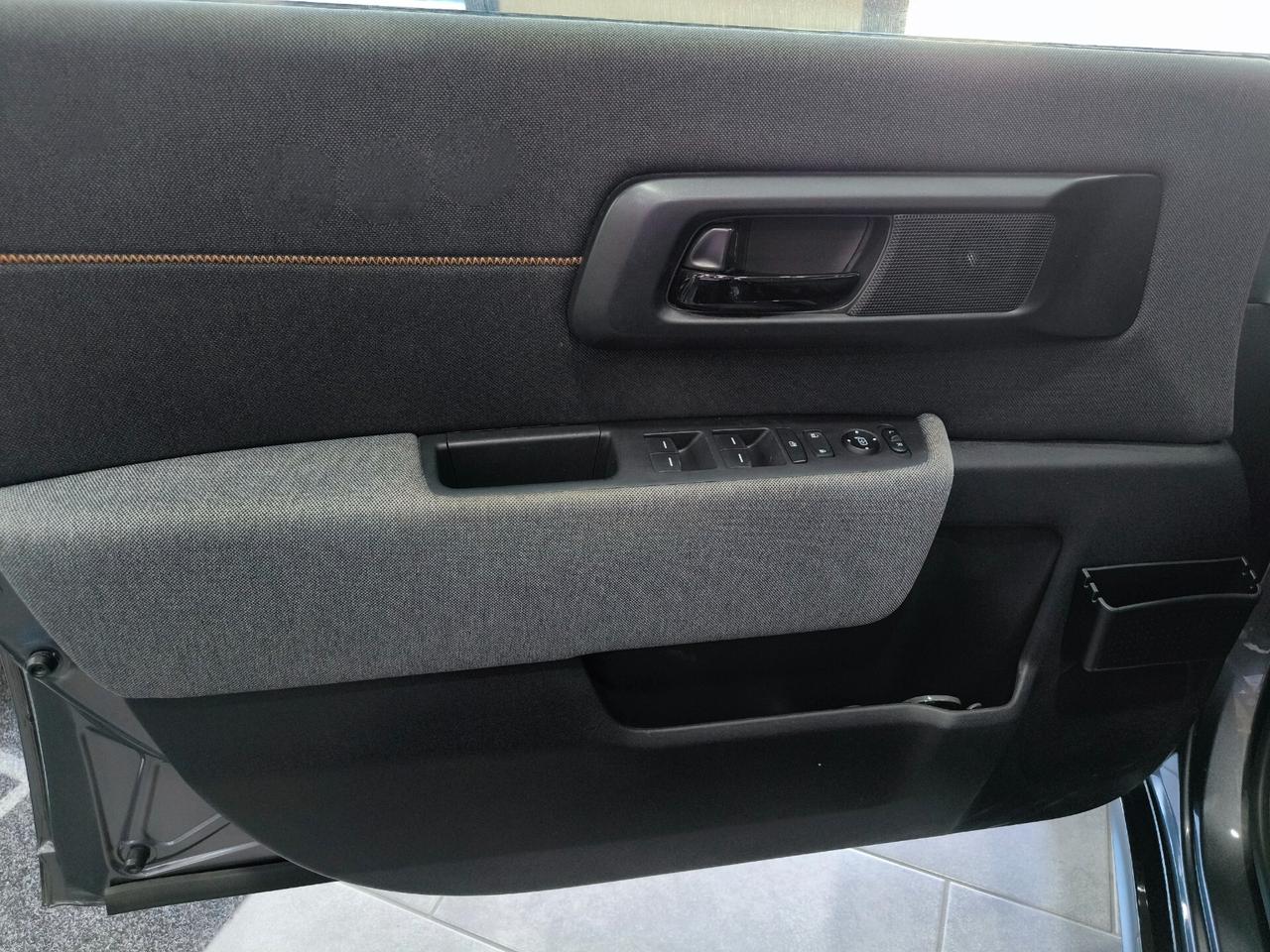 Honda e