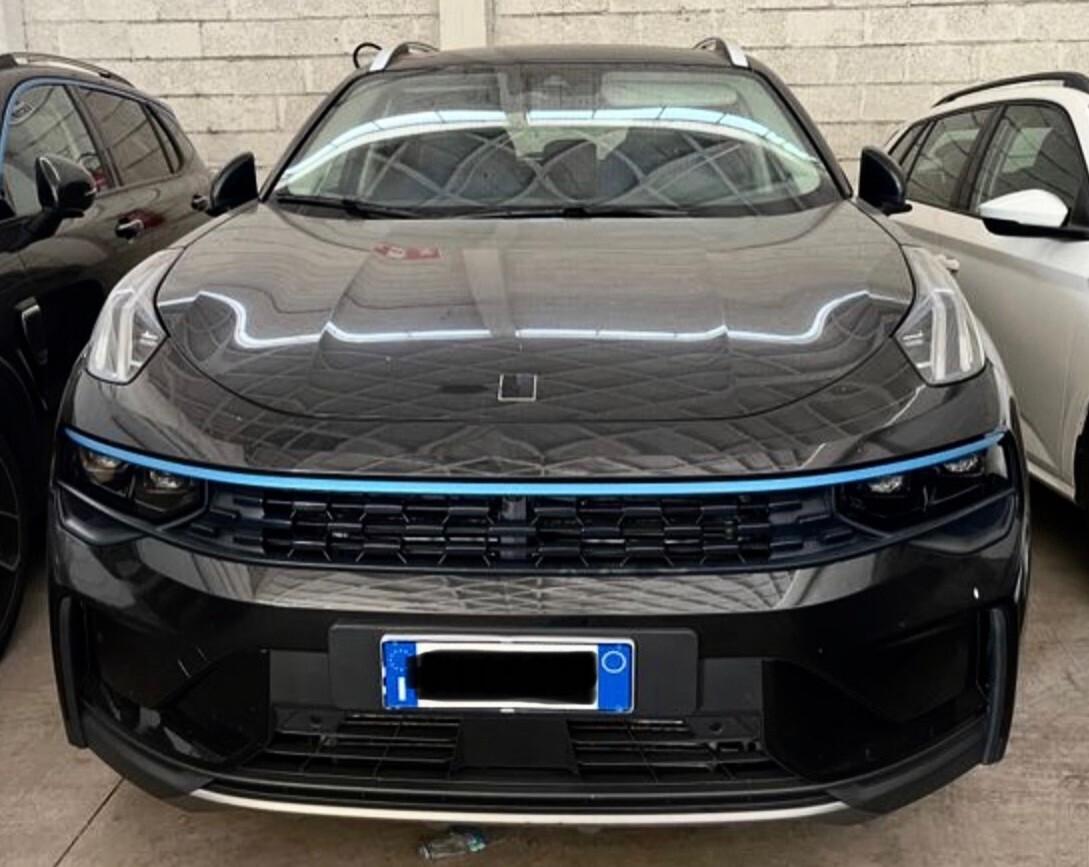 Lynk&co 01 PHEV
