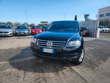 Volkswagen Touareg 3.0 V6 TDI DPF tiptronic Exclusive