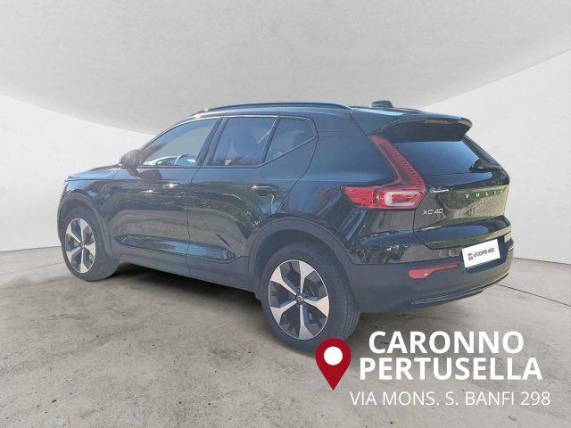 VOLVO XC40 B3 automatico Ultimate Dark