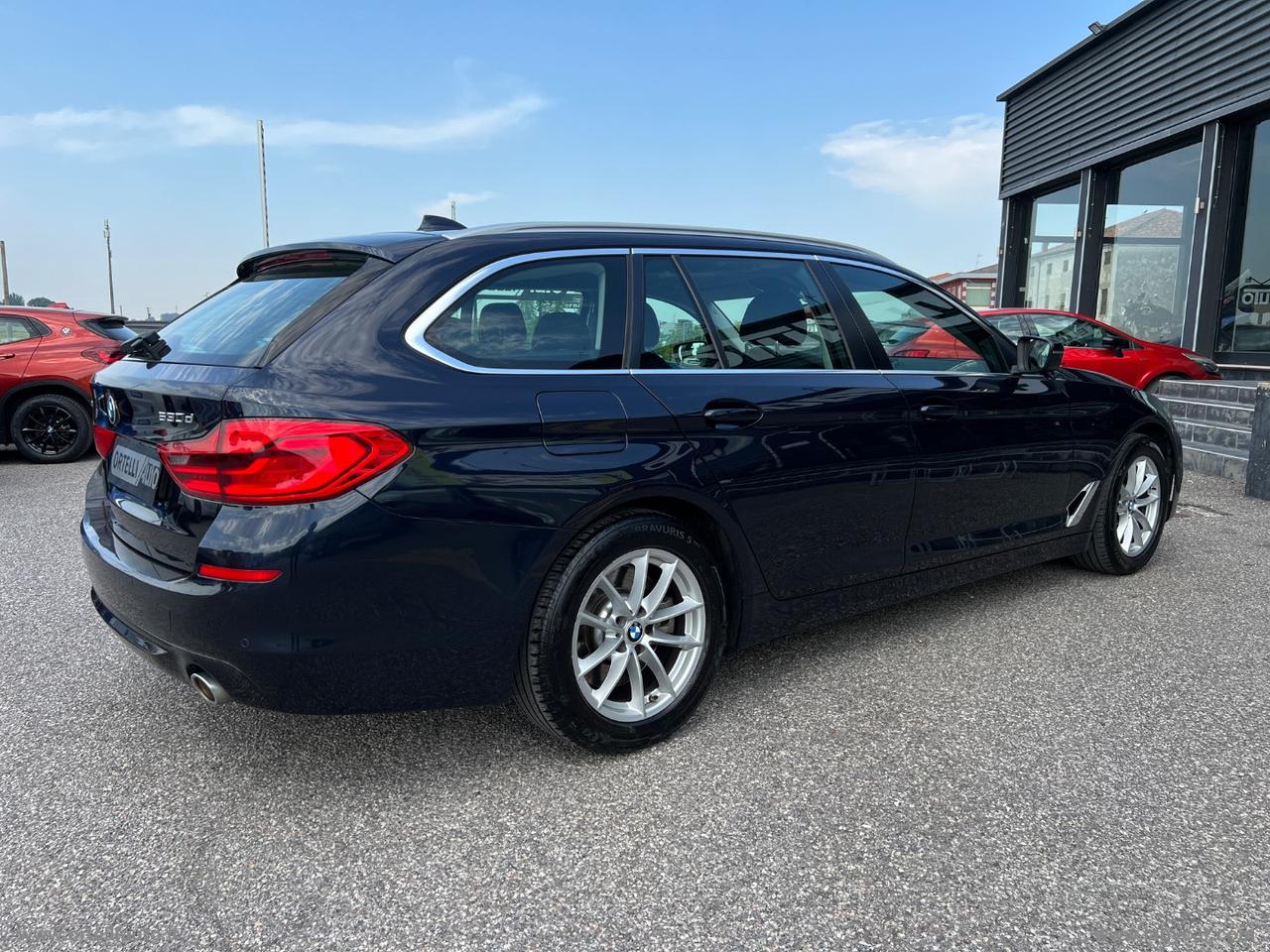 BMW 530d xDrive Touring Business