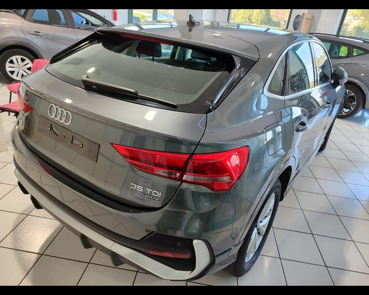 AUDI Q3 2ª serie - Q3 35 TDI quattro S tronic S line edition