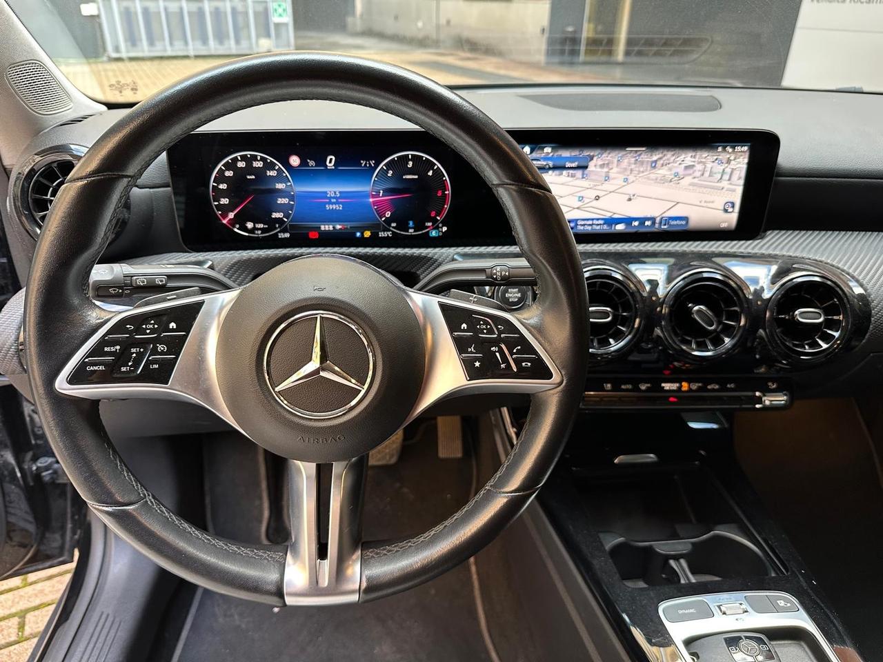 Mercedes-benz A 180 d Automatic Sport led restyling *promo*