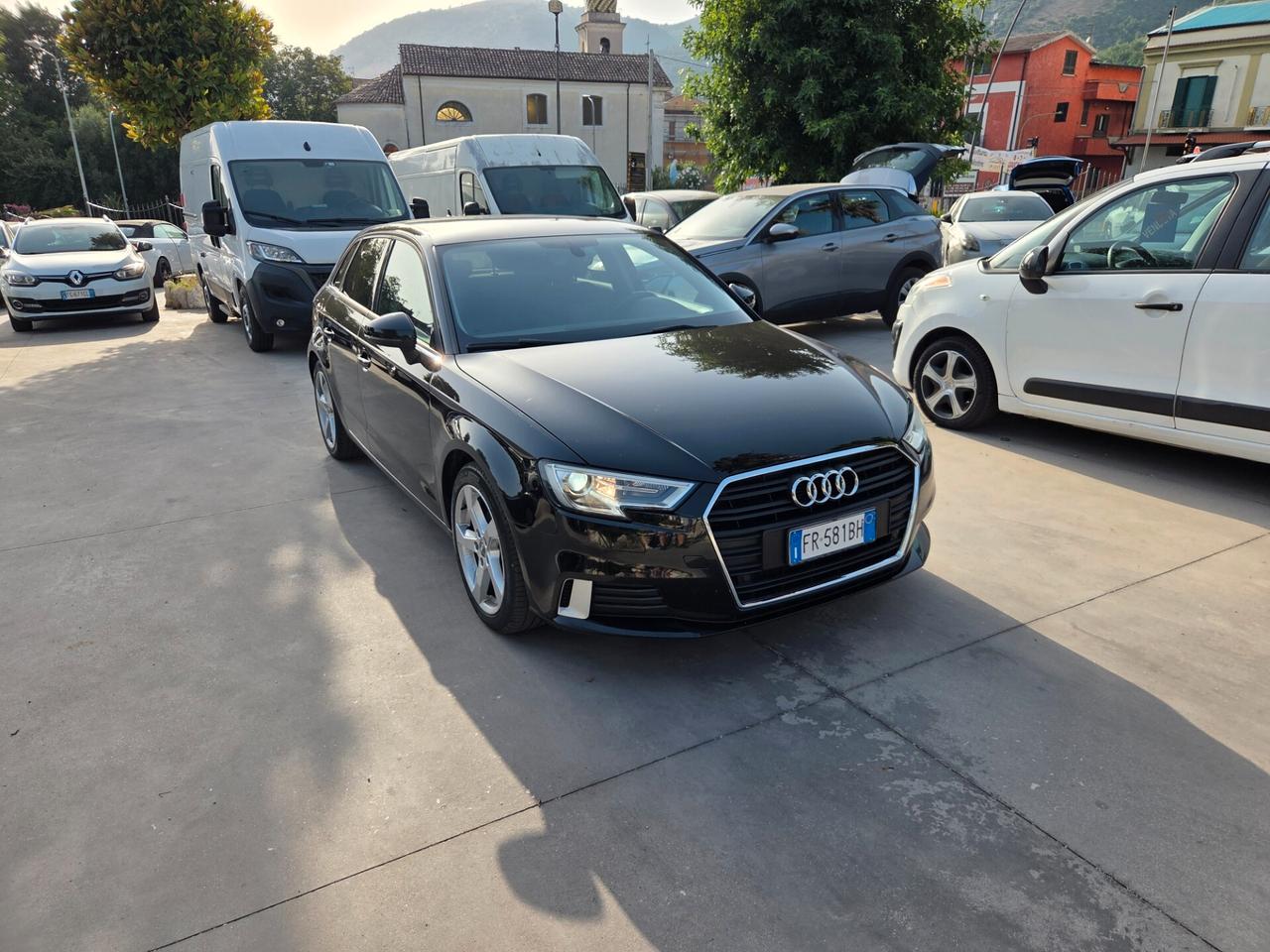 Audi A3 1.6 TDI 116 CV Business - 2018