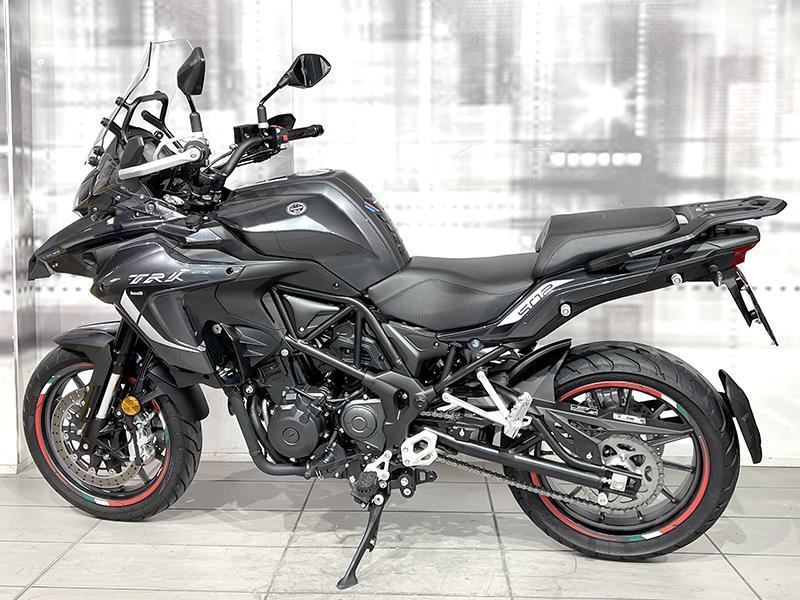 Benelli TRK 502