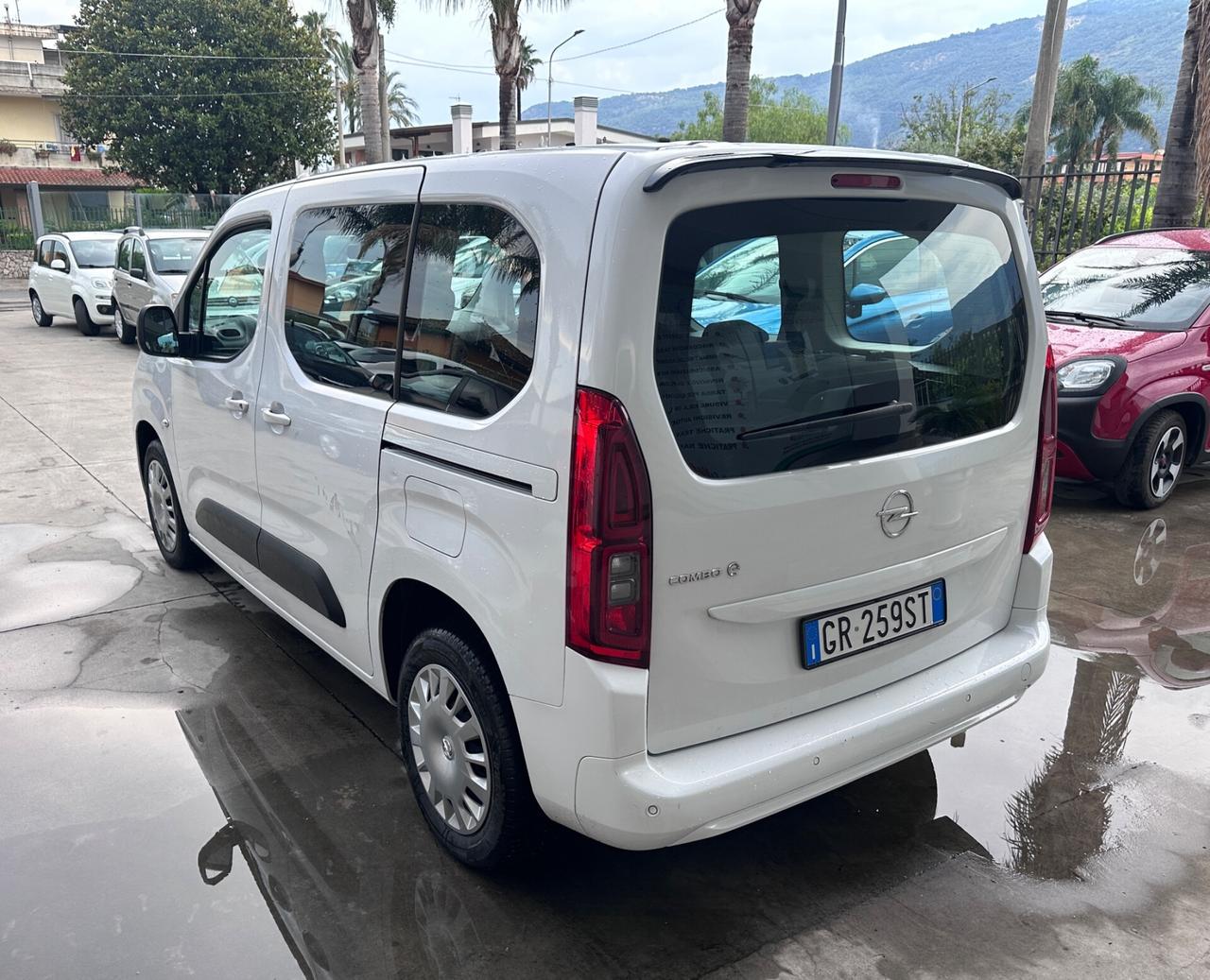 Opel Combo Life Combo-e 50kWh Edition Plus