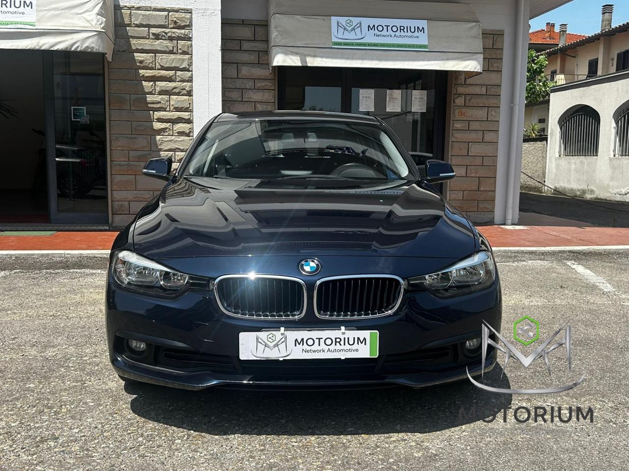 BMW 320D touring business advantage 190 CV