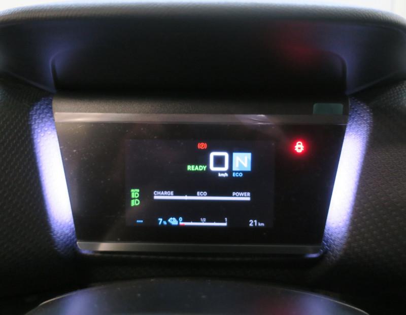 Citroën e-C4 X motore elettrico 100kW Shine