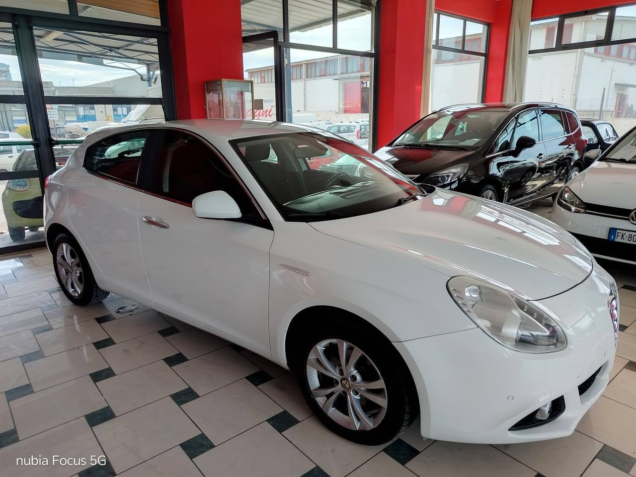 Alfa Romeo Giulietta 1.6 JTDm-2 105 CV Exclusive