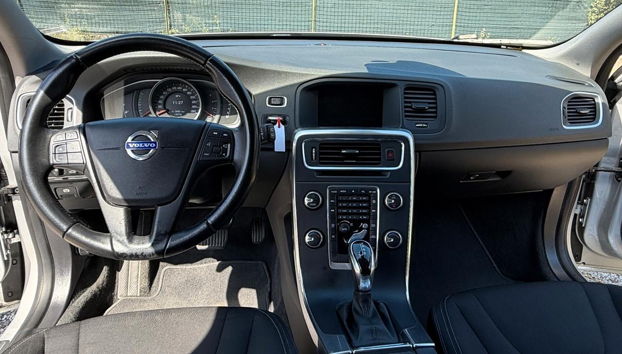 VOLVO V60 2.0 D2 # UNICO PROPRIETARIO