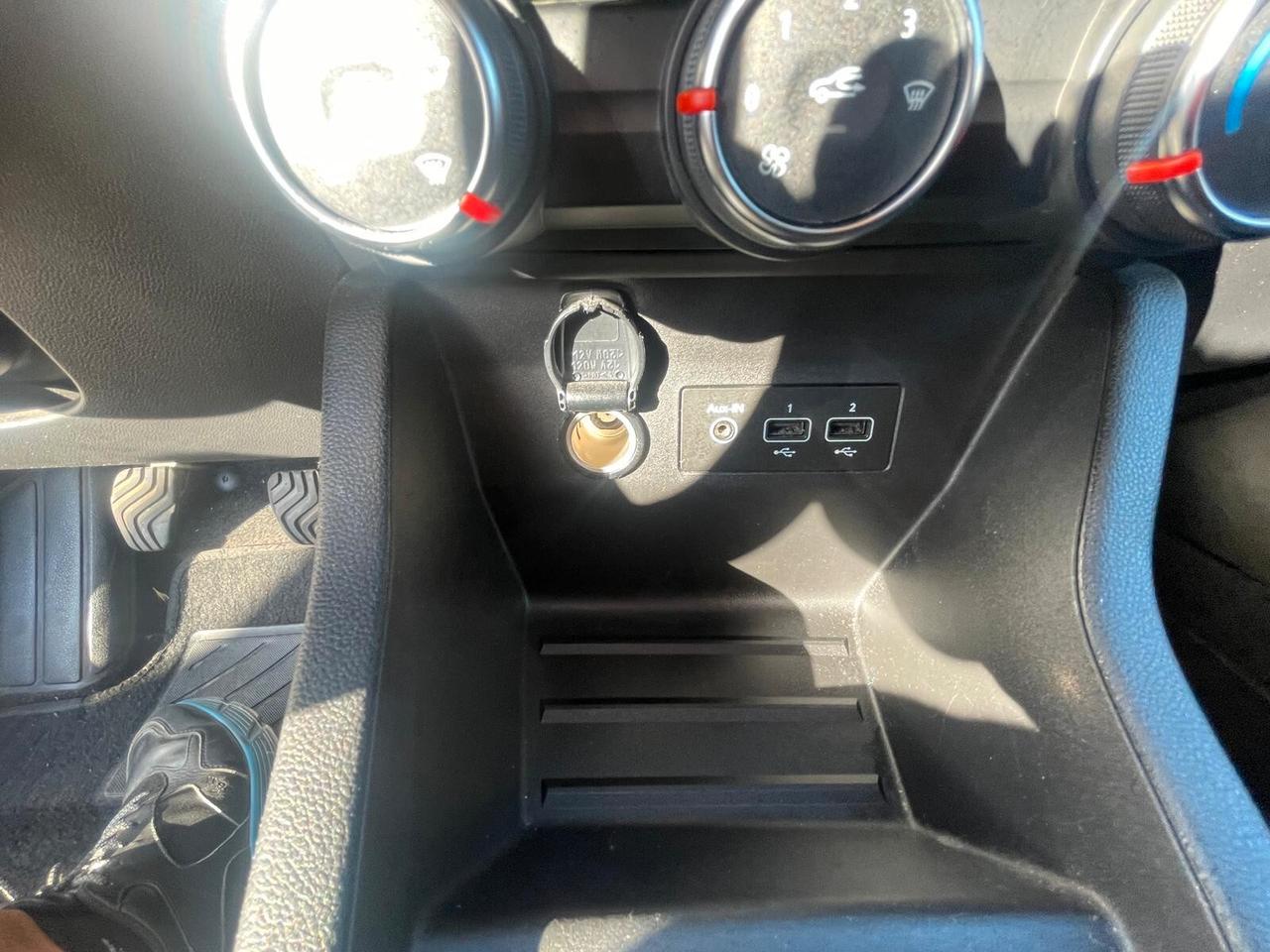 Renault Clio TCe 100 CV 5 porte Edition One
