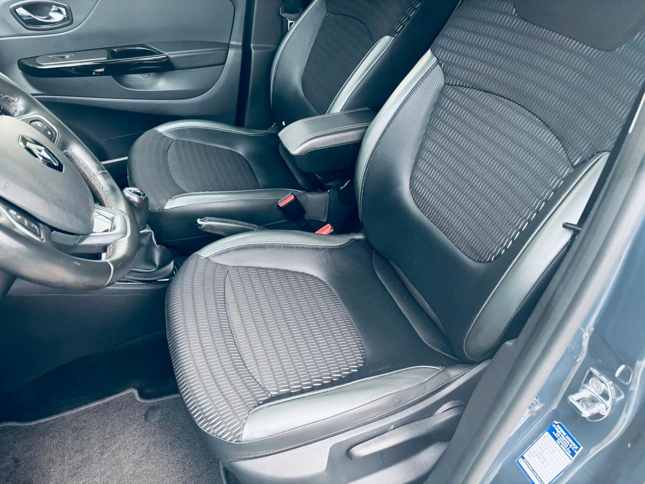 Renault Captur dCi 8V 90 CV EDC Start&Stop Energy Zen