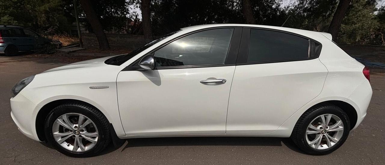 Alfa Romeo Giulietta 1.6 JTDm-2 105 CV Progression
