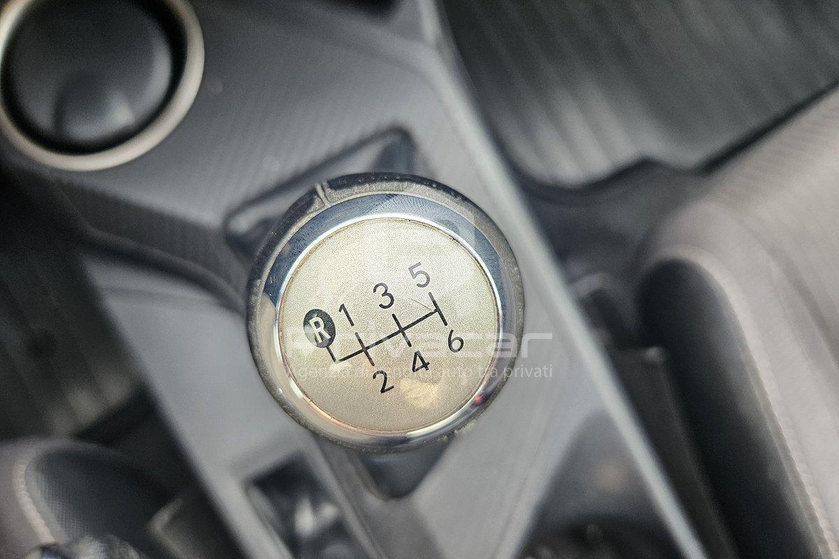 TOYOTA RAV4 2.0 D-4D 2WD Style