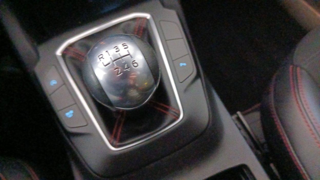 FORD Kuga 3ª serie - Kuga 1.5 EcoBlue 120 CV 2WD ST-Line X