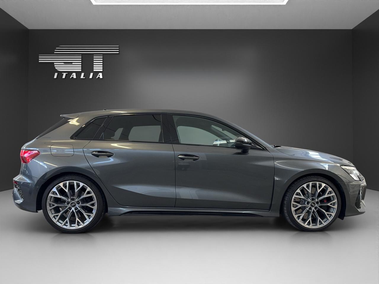 Audi RS3 Sportback TFSI quattro S Tronic