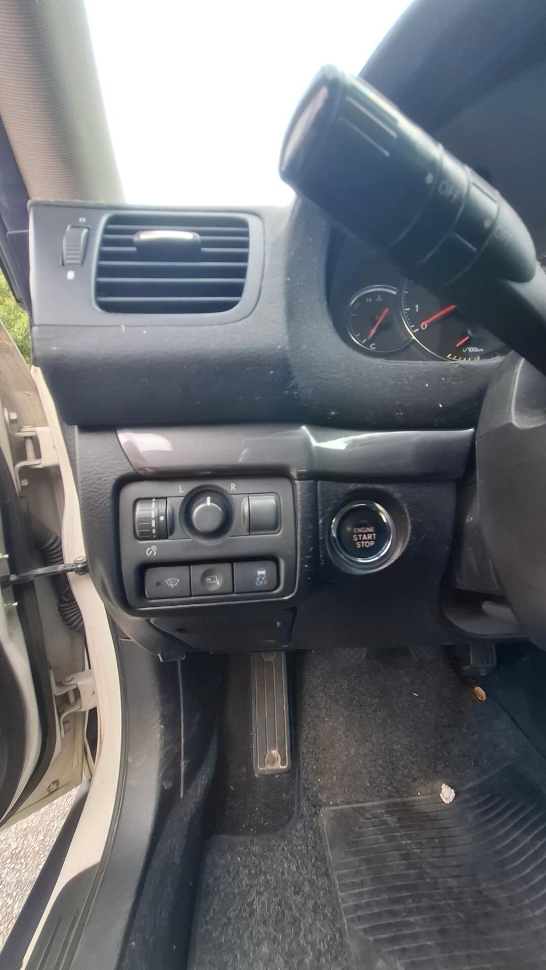 Subaru OUTBACK 2.0D 16V CM