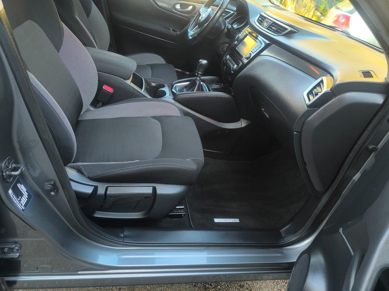 Nissan Qashqai 1.5 dCi N-Connecta