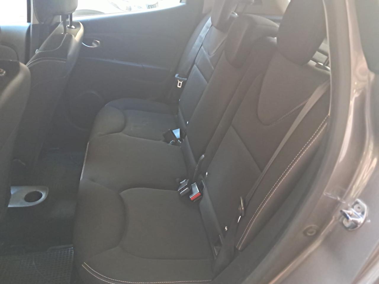 RENAULT CLIO 1.5 Dci 75CV-NEOPATENTATI-Euro7490