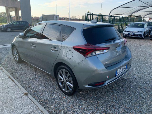 TOYOTA Auris 1.8 Hybrid Lounge