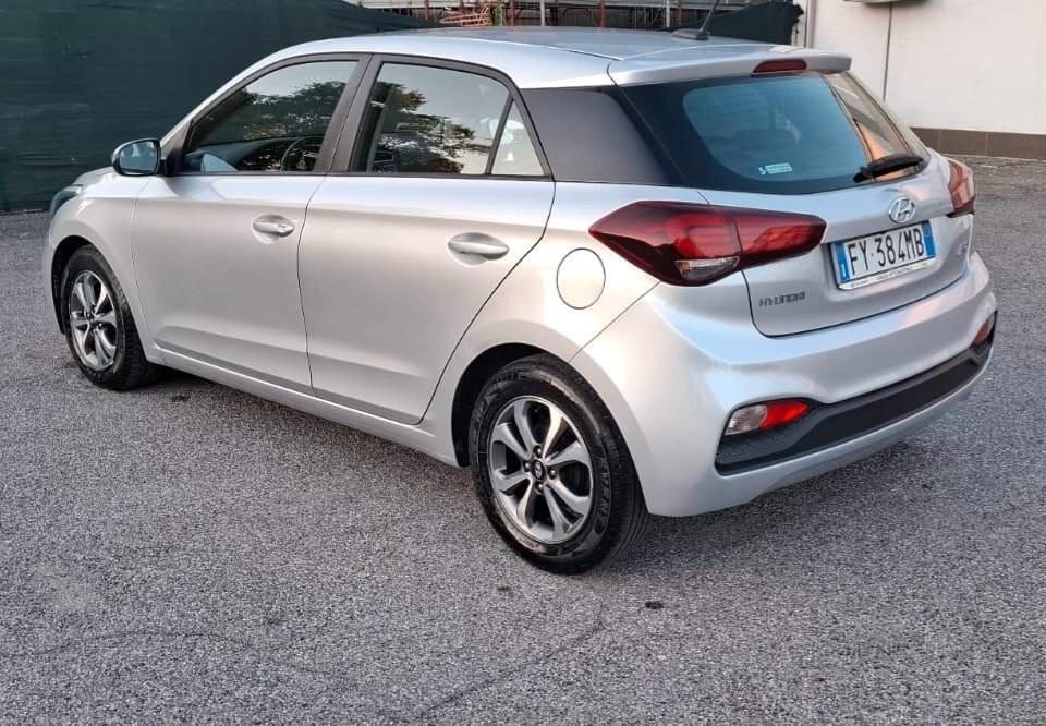 Hyundai i20 1.2 5 porte Econext Connectline