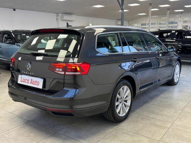 VOLKSWAGEN Passat Variant 2.0 TDI DSG *UNICO PROP.*LED*NAVIGATORE*