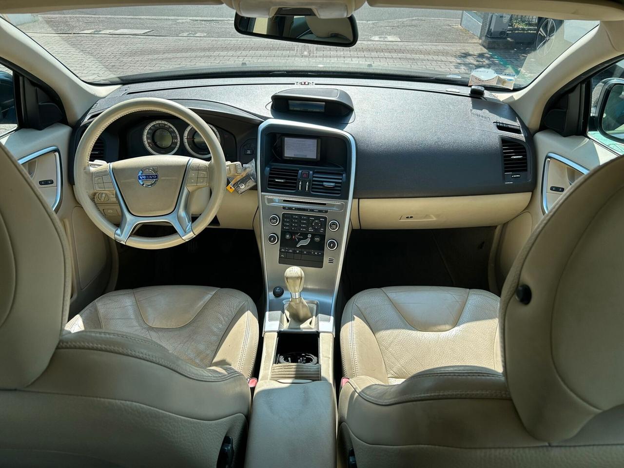 Volvo XC 60 XC60 D5 AWD Kinetic