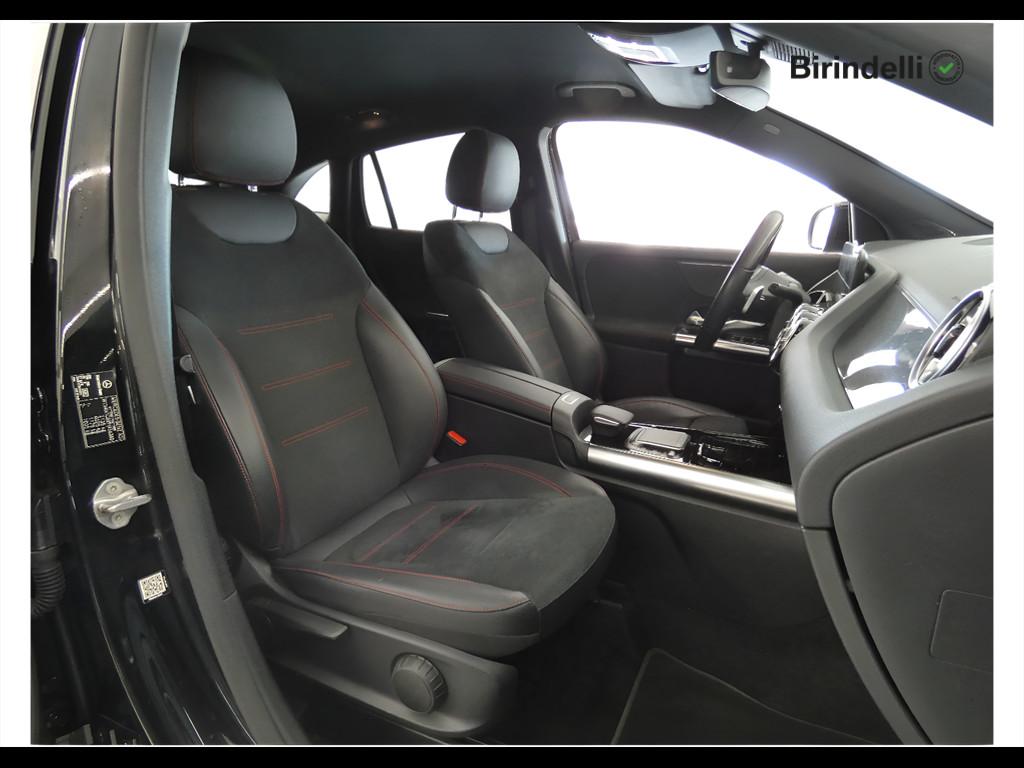 Mercedes-Benz GLA (H247) - GLA 200 d Automatic Premium