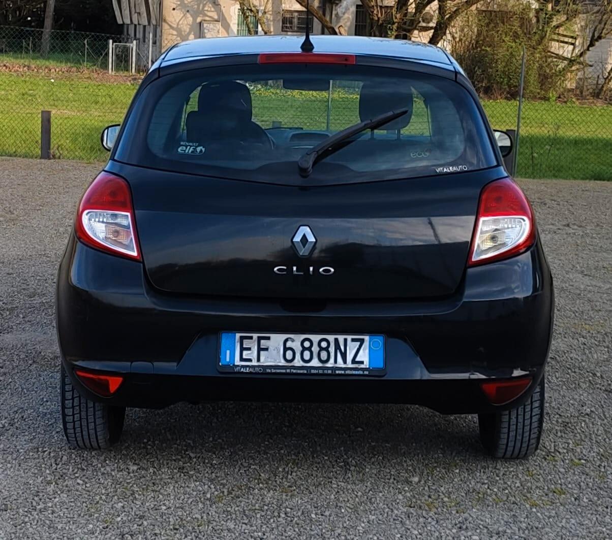 Renault Clio 1.2 16V 5 porte Luxe