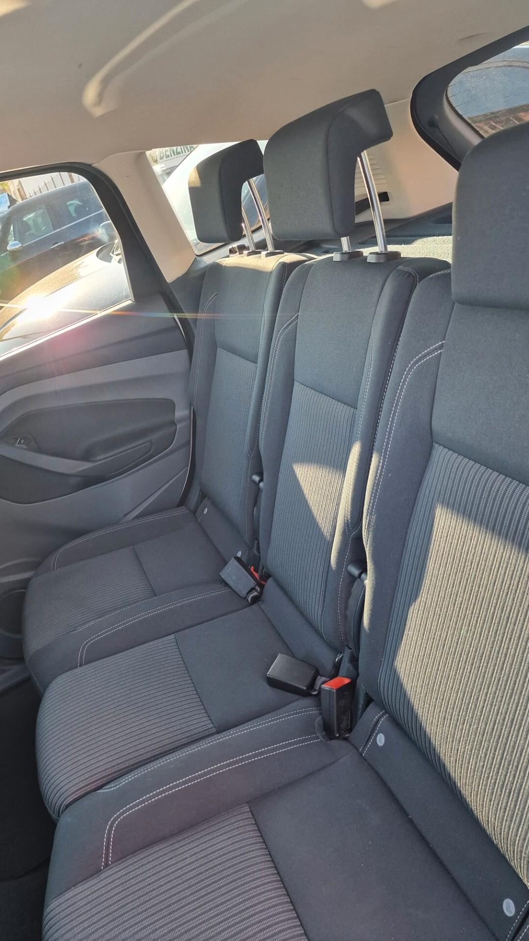 Ford C-Max 1.6 TDCi 115CV Titanium