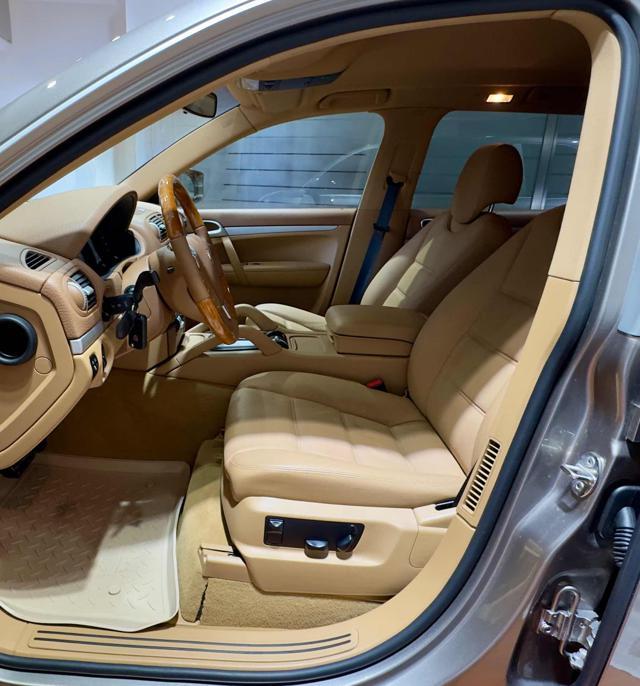 PORSCHE Cayenne 3.6 unico proprietario km 75.000