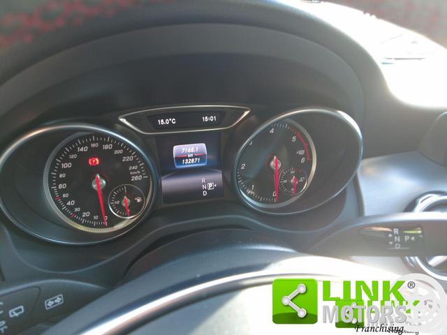 MERCEDES-BENZ GLA 200 premium amg line