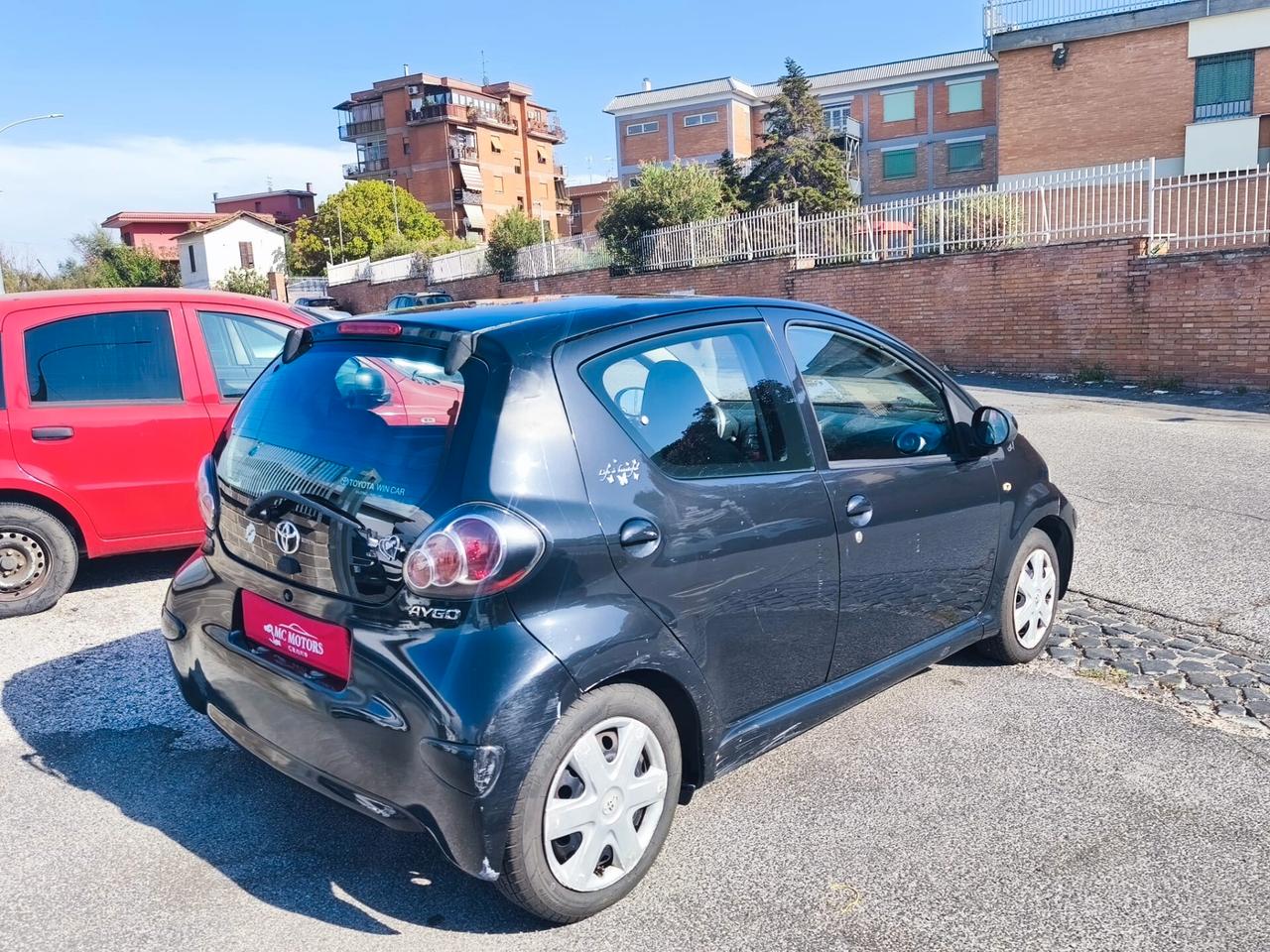 Toyota Aygo 1.0 12V VVT-i 5 porte Lounge