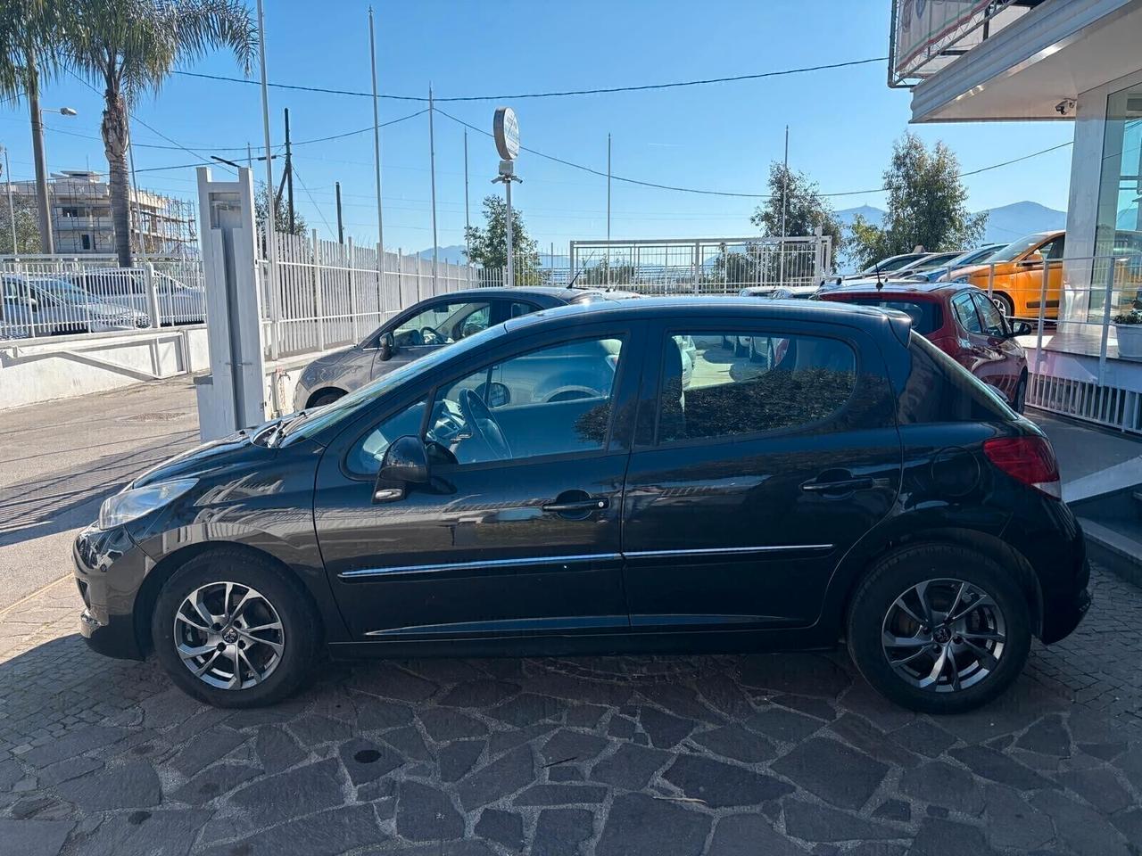 Peugeot 207 1.4 8V 75CV 5p. Energie ECO GPL