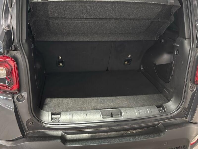 Jeep Renegade e-Hybrid 1.5 T4 MHEV 130cv Summit DDCT