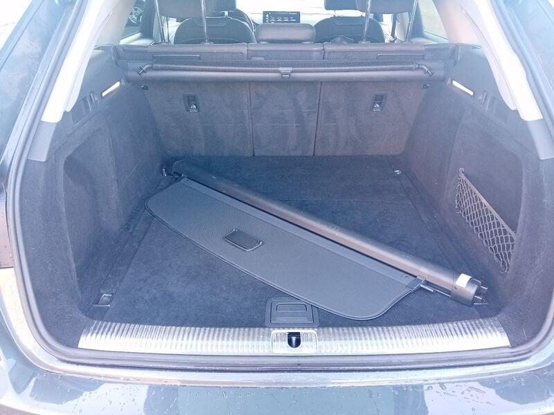 Audi A4 A4 Avant 35 TFSI S tronic Business Advanced