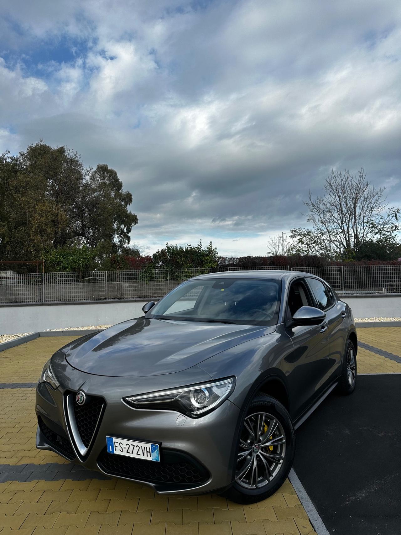 Alfa Romeo Stelvio 2.2 Turbodiesel 210 CV AT8 Q4 Business