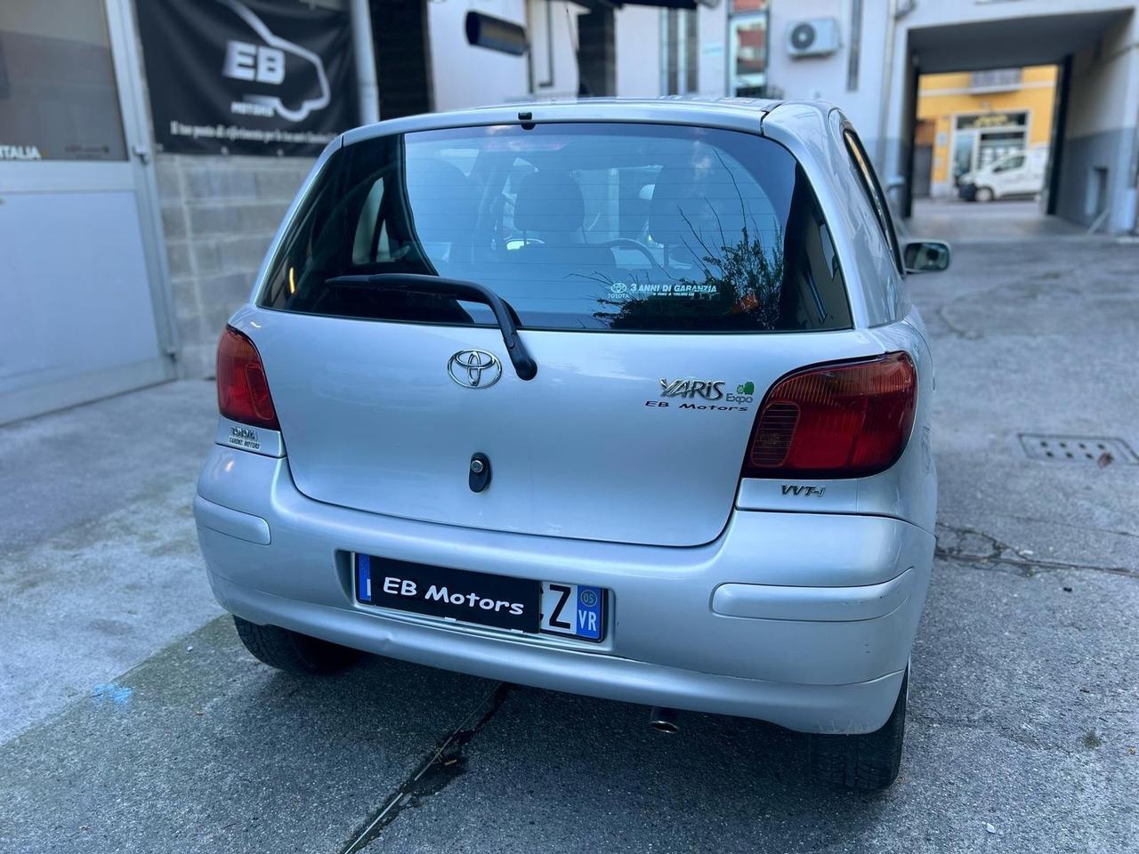 Toyota Yaris 1.0i 16V cat 5p Expo Clima