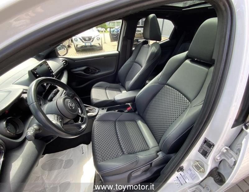 Toyota Yaris 4ª serie 1.5 Hybrid 5 porte Lounge