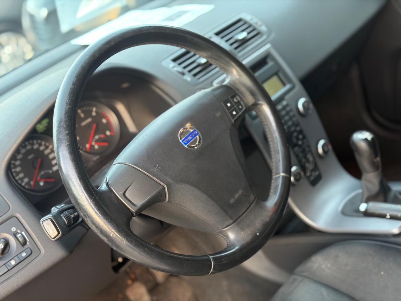 Volvo V50 1.6 DIESEL 2011 - CERCHI IN LEGA