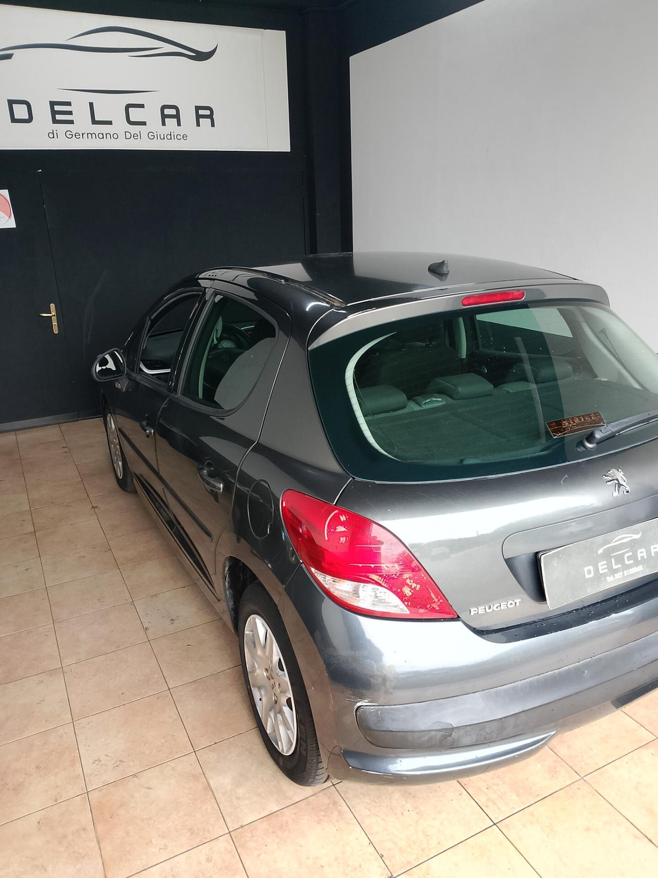 Peugeot 207 1.4 HDi 70CV 5p. Energie Sport