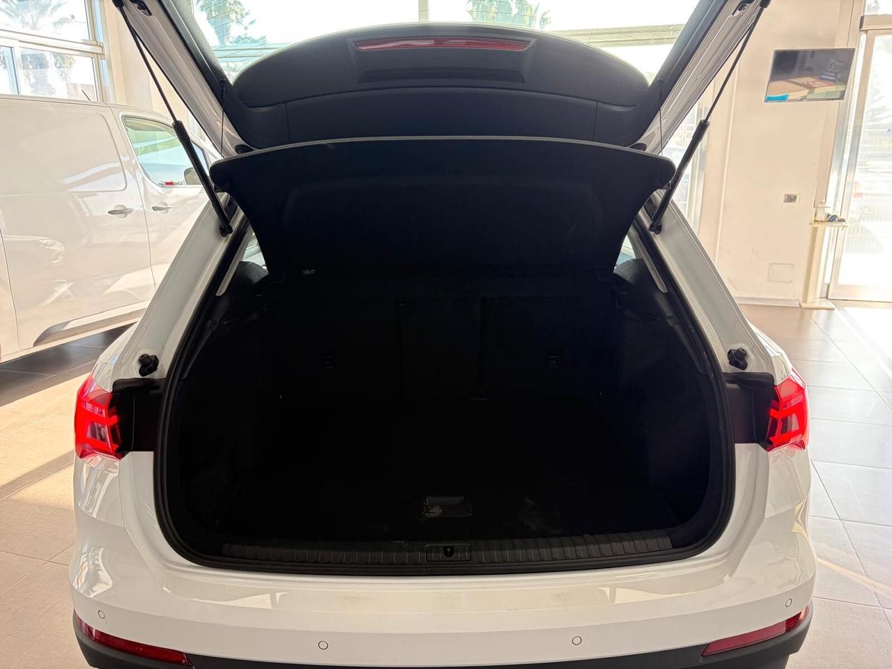 Audi Q3 35 TDI S tronic Business Advanced